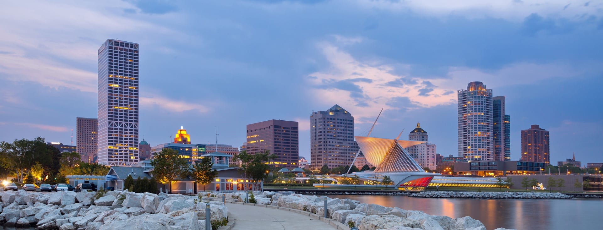 Air Ambulance in Milwaukee, WI